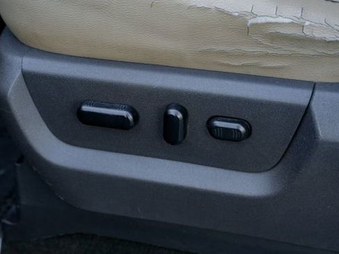 Used 2014 Ford F350 Lariat w/ Chrome Package image 23