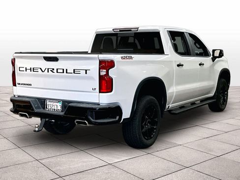Used 2022 Chevrolet Silverado 1500 LT Trail Boss w/ Convenience Package II AWD/4WD image 15