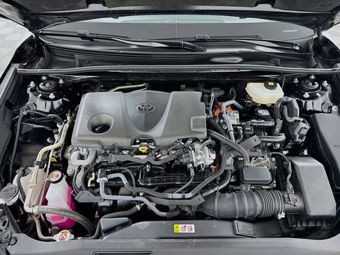 Certified 2025 Toyota Camry LE image 10