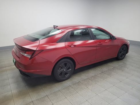 Used 2022 Hyundai Elantra SEL image 10