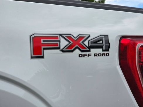 Used 2022 Ford F150 XLT w/ Equipment Group 302A High AWD/4WD image 17