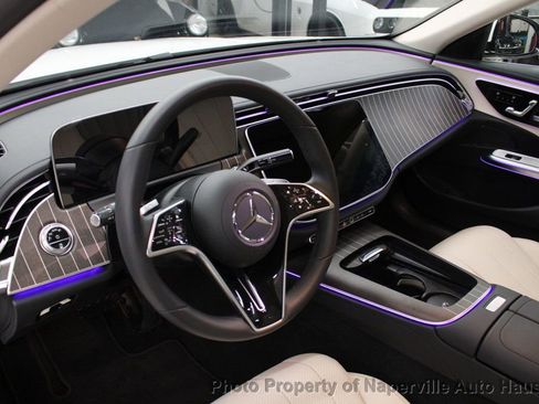 Used 2025 Mercedes-Benz E 450 4MATIC Sedan image 21