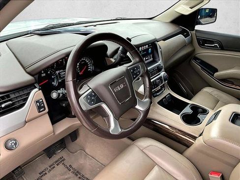 Used 2020 GMC Yukon SLT RWD image 14