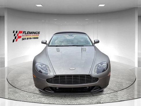 Used 2015 Aston Martin V8 Vantage Roadster image 16