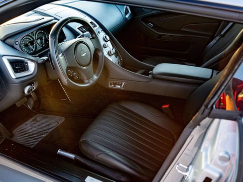 Used 2018 Aston Martin Vanquish Zagato RWD image 10