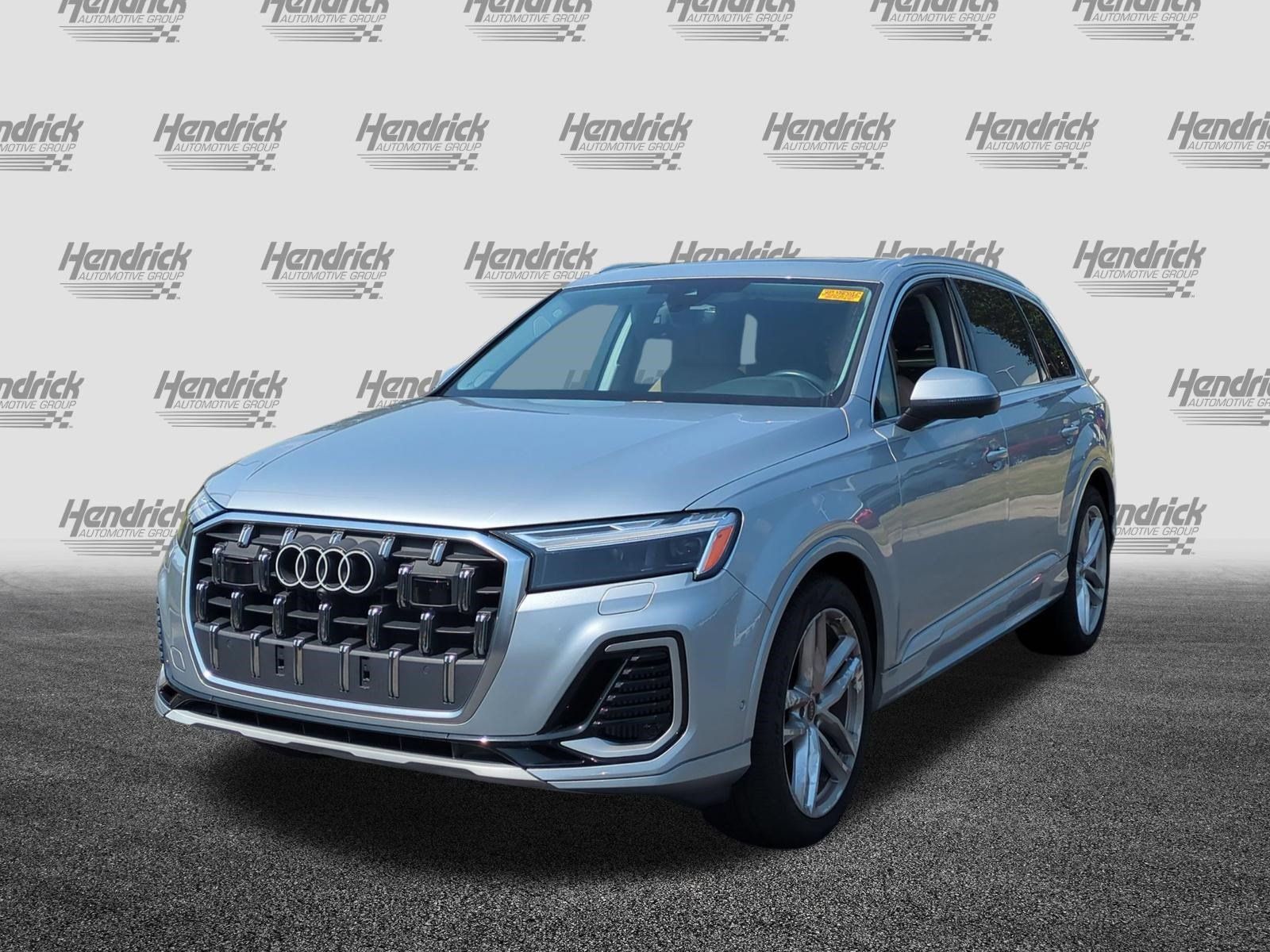 Used 2025 Audi Q7 3.0T Premium Plus w/ Premium Plus Package AWD/4WD image 5