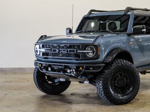 Used 2022 Ford Bronco Badlands w/ Sasquatch Package image 24