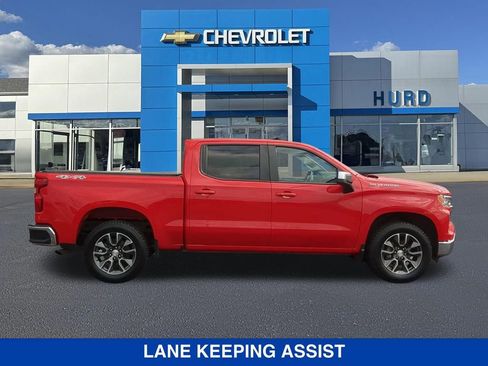 Used 2023 Chevrolet Silverado 1500 LT AWD/4WD image 3