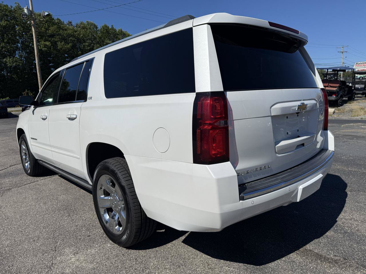 Used 2016 Chevrolet Suburban LTZ AWD/4WD image 11