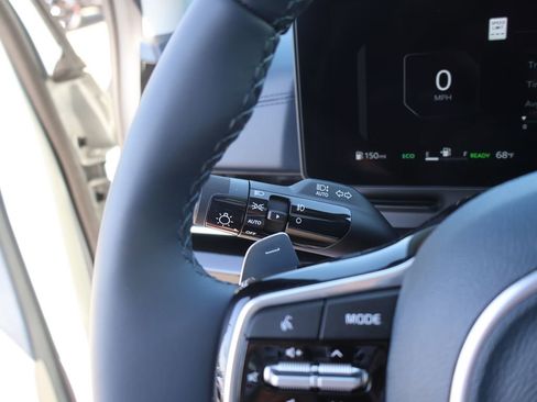 New 2026 Kia Carnival SX Prestige FWD image 29