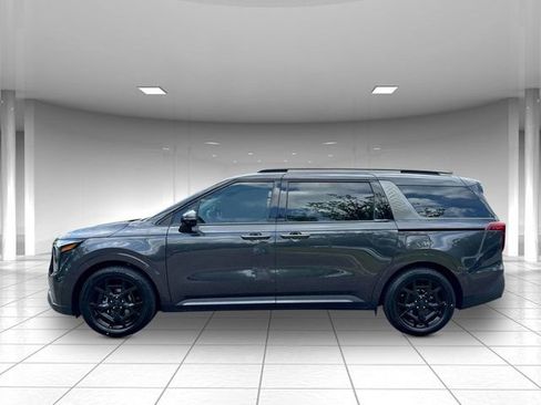 New 2025 Kia Carnival SX Prestige image 5