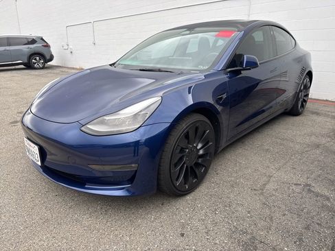 Used 2023 Tesla Model 3 Performance image 1