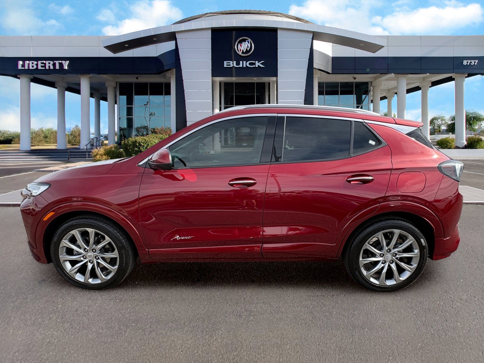Used 2024 Buick Encore GX Avenir w/ Avenir Technology Package FWD image 6