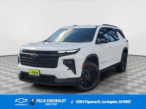 New 2026 Chevrolet Traverse LT w/ Midnight/Sport Edition image 1