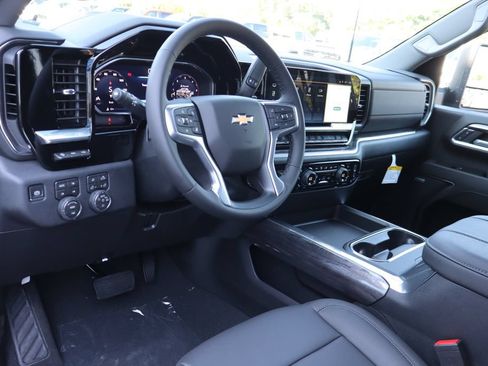 New 2026 Chevrolet Silverado 3500 LTZ w/ LTZ Plus Package AWD/4WD image 6