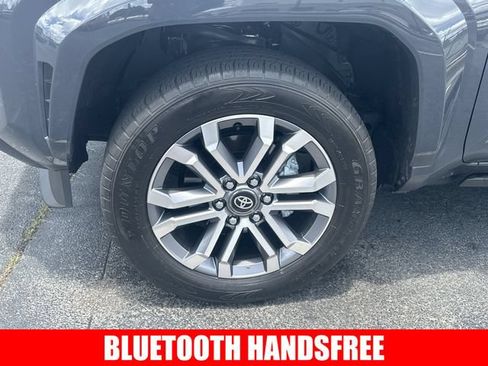 Certified 2025 Toyota 4Runner Limited AWD/4WD image 4
