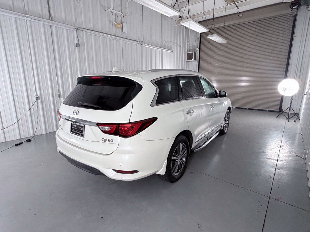 Used 2017 INFINITI QX60 FWD w/ Premium Plus Package image 6