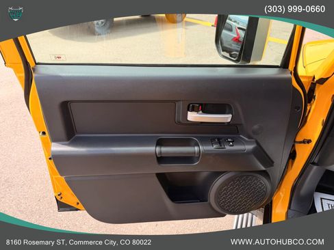 Used 2007 Toyota FJ Cruiser 4WD image 24