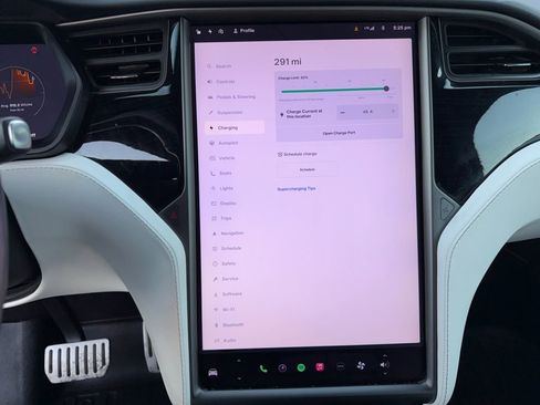 Used 2021 Tesla Model X Long Range image 17