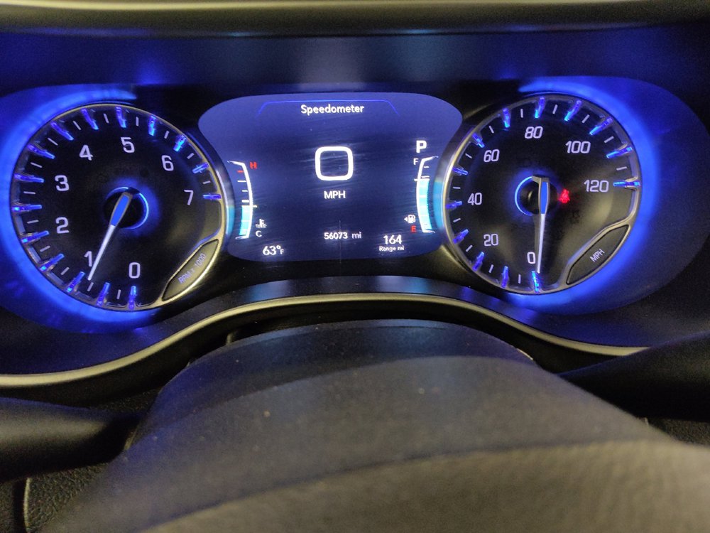 Used 2024 Chrysler Pacifica Touring-L FWD image 23