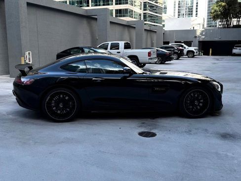 Used 2018 Mercedes-Benz AMG GT Coupe image 2