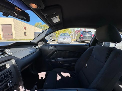 Used 2012 Ford Mustang GT w/ Security Pkg image 25