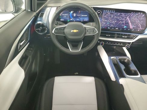 New 2026 Chevrolet Equinox EV LT image 14