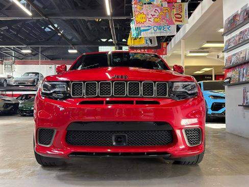 Used 2021 Jeep Grand Cherokee Trackhawk AWD/4WD image 2