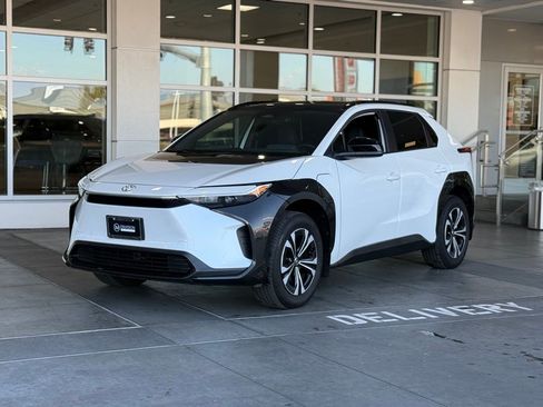 Certified 2024 Toyota bZ4X XLE image 2