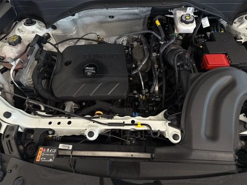 Used 2021 Chevrolet TrailBlazer RS w/ Sun and Liftgate Package FWD image 5