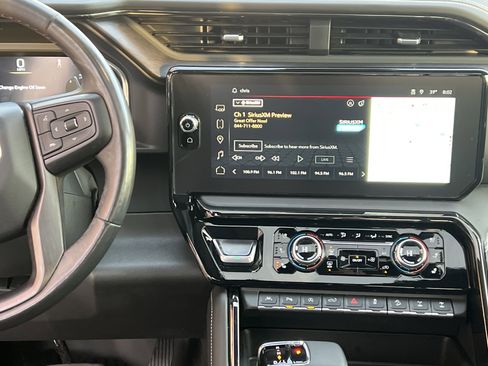 Used 2024 GMC Sierra 1500 AT4X image 21