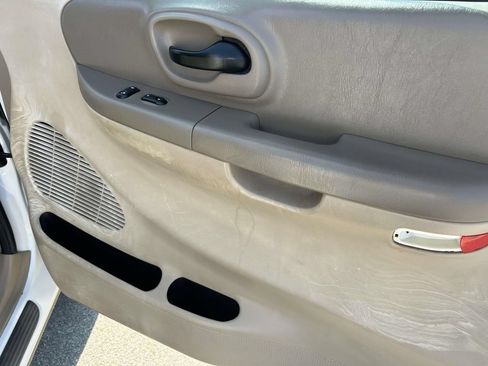 Used 2003 Ford F150 XL RWD image 18