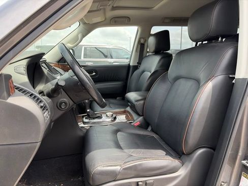Used 2019 Nissan Armada Platinum w/ Captain's Chairs Package AWD/4WD image 9