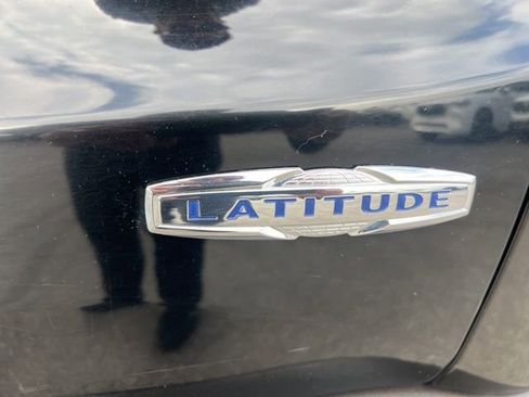 Used 2022 Jeep Renegade Latitude image 14