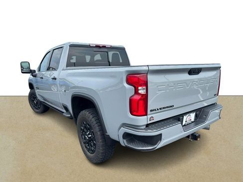 Used 2024 Chevrolet Silverado 2500 LTZ w/ LTZ Plus Package AWD/4WD image 6