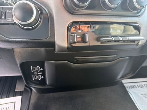 Used 2021 RAM 1500 Big Horn image 21