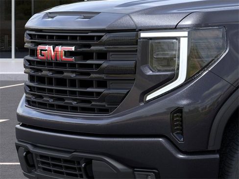 Used 2026 GMC Sierra 1500 Elevation image 13