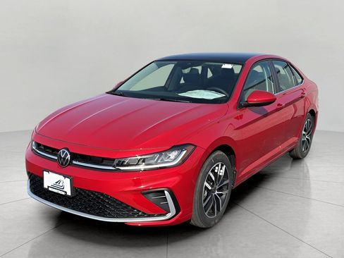 New 2026 Volkswagen Jetta SE image 3