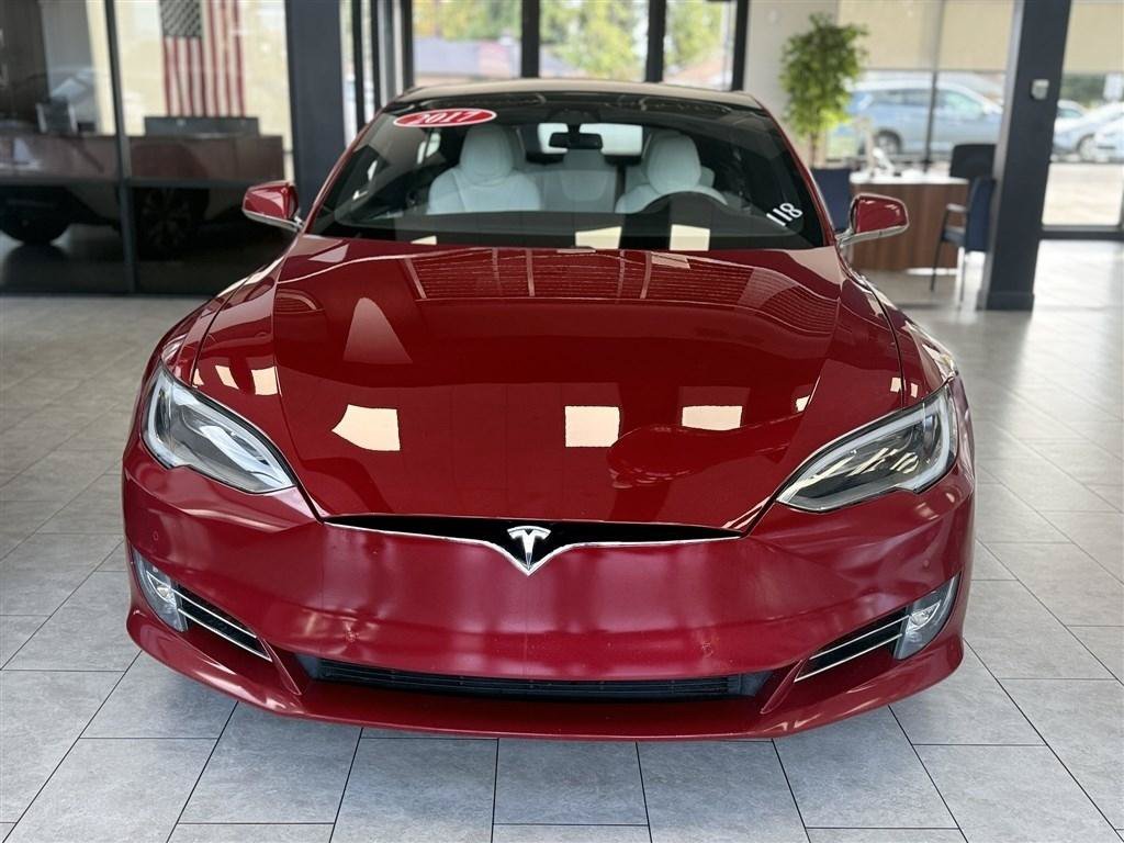 Used 2017 Tesla Model S 100D AWD/4WD image 2