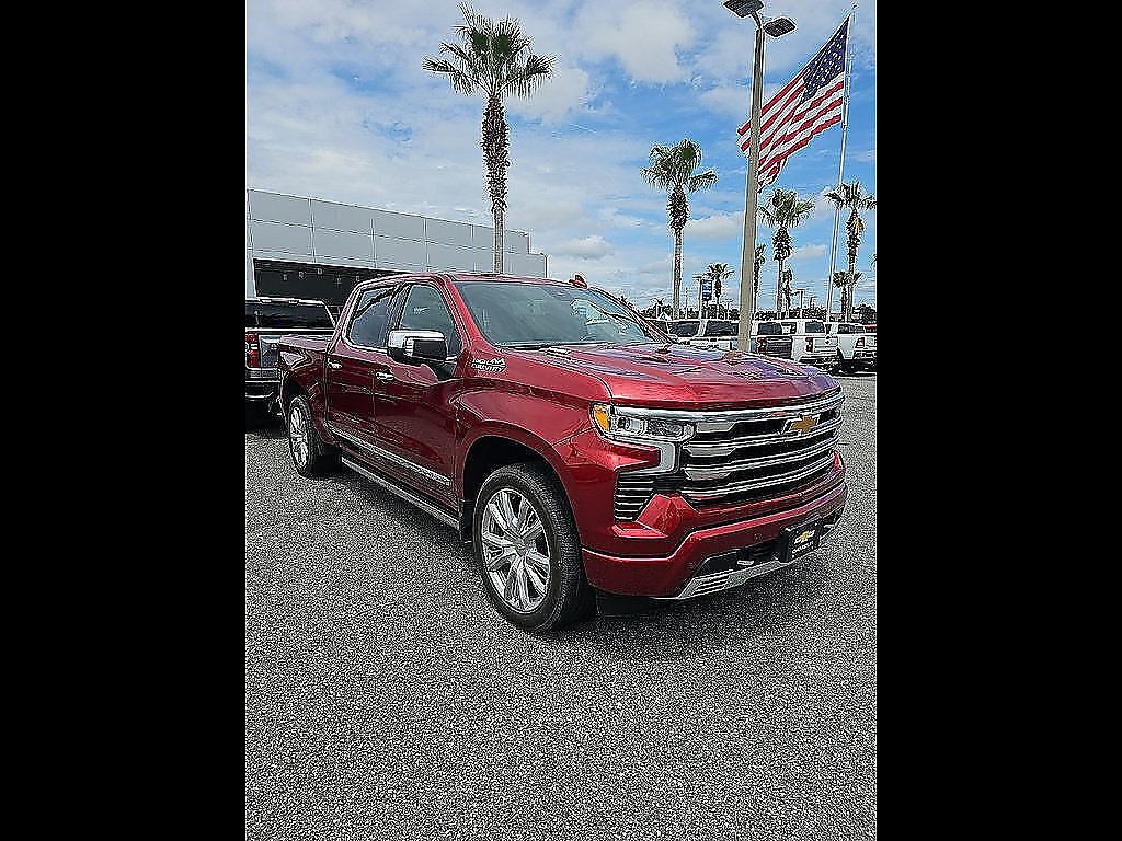 Certified 2025 Chevrolet Silverado 1500 High Country AWD/4WD image 60