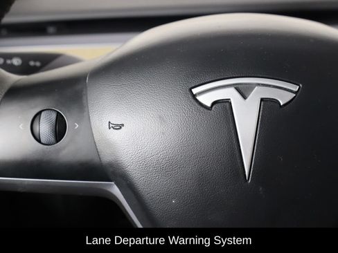 Used 2023 Tesla Model Y Long Range AWD/4WD image 10