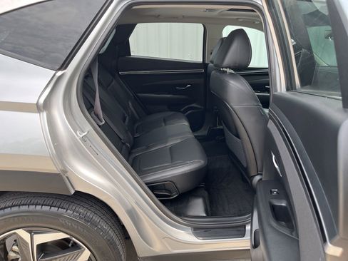 Used 2023 Hyundai Tucson SEL w/ Convenience Package FWD image 13