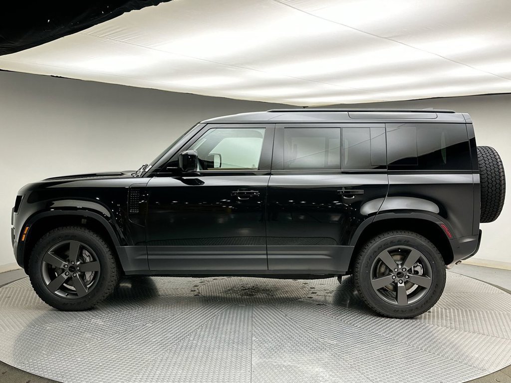 New 2026 Land Rover Defender 110 S AWD/4WD image 2