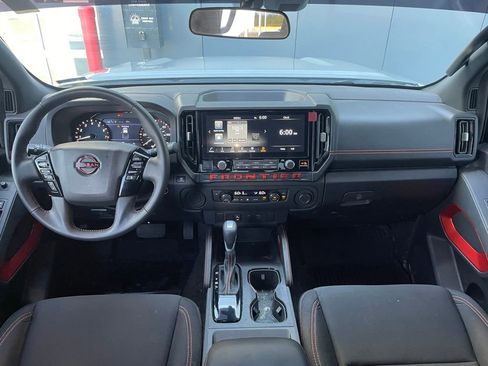 Used 2025 Nissan Frontier Pro-X w/ Tow Package RWD image 12