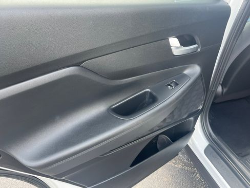 Used 2022 Hyundai Santa Fe SE image 25