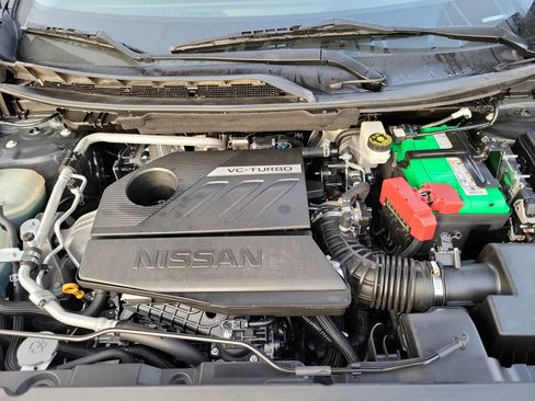 Used 2023 Nissan Rogue SV image 24