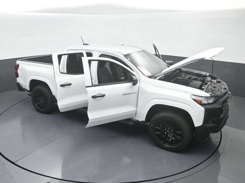 Used 2025 Chevrolet Colorado W/T w/ WT Custom Package RWD image 67