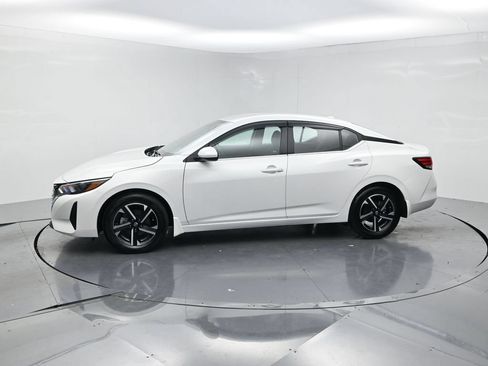 Used 2024 Nissan Sentra SV w/ All-Weather Package FWD image 3
