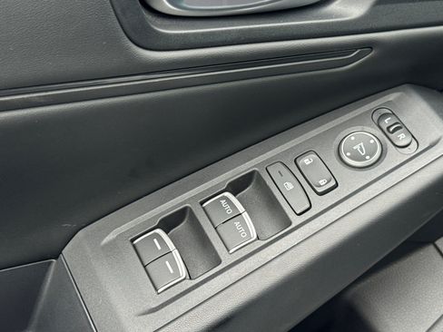 Used 2023 Honda Accord EX image 14
