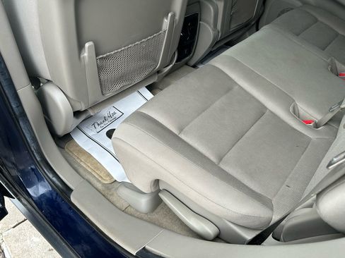 Used 2013 Jeep Grand Cherokee Laredo w/ Laredo E Group image 9